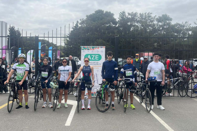 Sumqayıtda yeniyetmələr triatlonda güclərini sınadılar