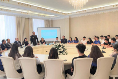 Gənclər məişət və gender əsaslı zorakılıq mövzusunda maarifləndirilib