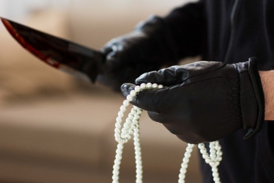 Sumqayıtda evlərdən 16 minlik qızıl-zinət oğurlanıb