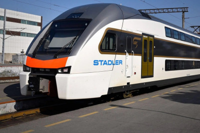 Bakı-Sumqayıt qatarında vaqonların sayı azaldılıb? 