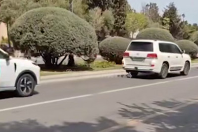 Sumqayıtın “analoqu olmayan” səkiləri SÖKÜLÜR - VİDEO