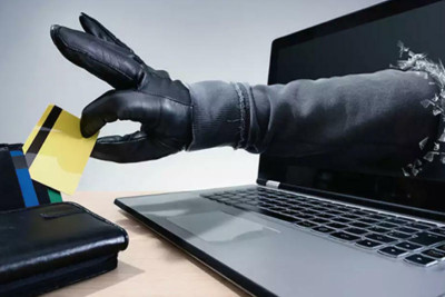 Polis kiberdələduzlarla bağlı MÜRACİƏT YAYIB