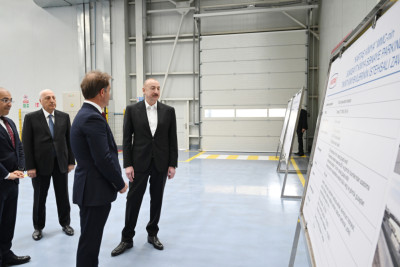 Prezident İlham Əliyev Sumqayıt Kimya Sənaye Parkında bir sıra müəssisələrin açılışını edib