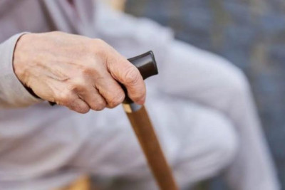 Çoxuşaqlı anaların pensiyaya çıxması ilə bağlı YENİ TƏKLİF