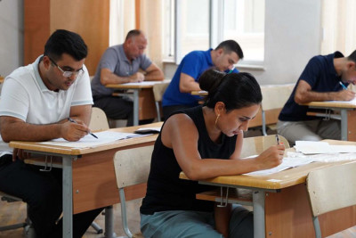 Dövlət qulluğuna qəbul imtahanları keçiriləcək