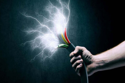 Sumqayıt sakinini paytaxtda cərəyan vurub