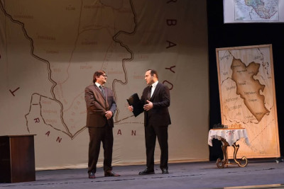 Sumqayıt teatrında “İrəvanda nəyim qaldı” tamaşasının premyerası olub