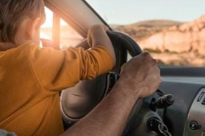 Təhlükəsizliyini təmin etmək övladımıza olan ən böyük sevgidir!