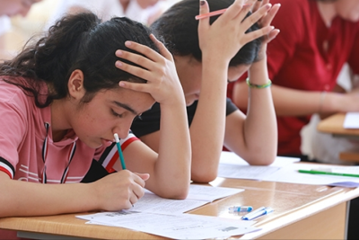 Qəbul imtahanında suallar çətin olub? – AÇIQLAMA