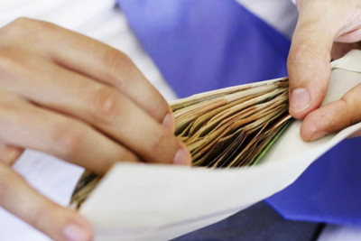 Yüksək maaş arzusu ürəyində qaldı - MƏHKƏMƏ