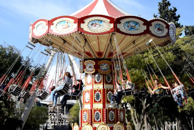 Sumqayıtda uşaqların sevincini “qursaqlarında qoydular” 