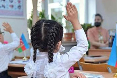 I sinfə qəbul prosesi davam edir