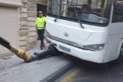 Sumqayıtda ağır avtobus qəzası -YARALILAR VAR