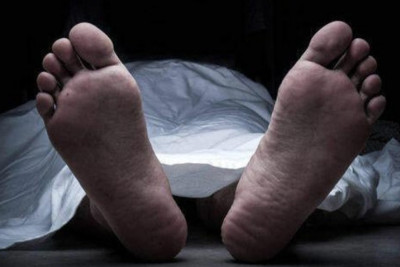 Sumqayıtda damdan yıxılan usta ÖLDÜ