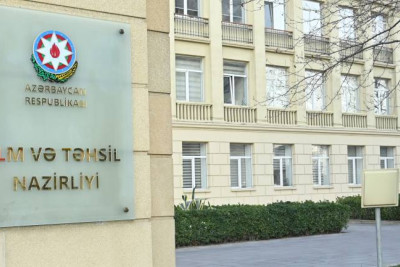 Azərbaycanda rus dilində tədris DAYANDIRILIR?