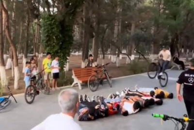 Sumqayıt gənclərindən təhlükəli “TREND” - VİDEO