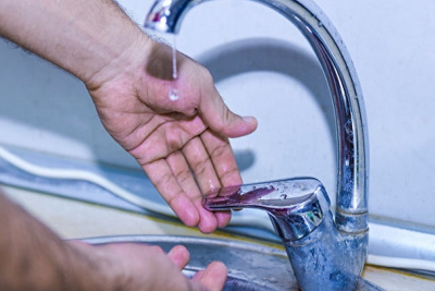 Kəskin istilər, kəsilən su - Sarayın həll edilməyən problemi