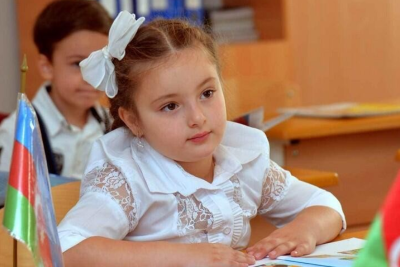 Sumqayıta rus bölməsi üzrə I sinfə QƏBUL BAŞLAYIB