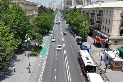 DİN-dən avtobus dayanacaqlarını zəbt edən sürücülərə XƏBƏRDARLIQ