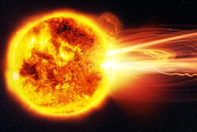 Günəşdə güclü partlayış olub - XƏBƏRDARLIQ