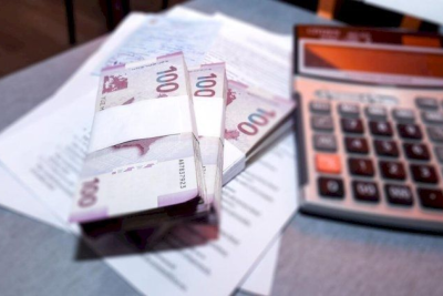 Sumqayıt məhkəməsində şirkətin 135,5 min pulunu mənimsəyən qadına HÖKM OXUNDU