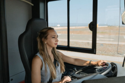 Avtobus sürücüləri ilə bağlı yenilik- qadınlar idarə edəcək