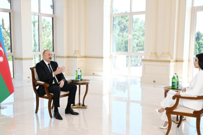 Azərbaycan Prezidenti İlham Əliyev “Əl-Ərəbiyyə” telekanalına müsahibə verib - VİDEO