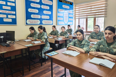 Xanımlar da hərbi həkim ola biləcək