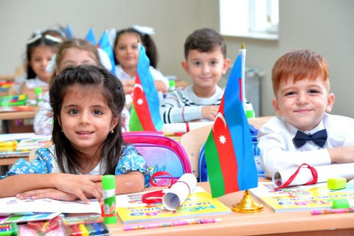 NİİM yeni tədris ili ilə bağlı sürücülərə MÜRACİƏT EDİB