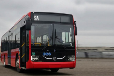 Sərnişinlərin yenilənən avtobuslara münasibəti necədir?