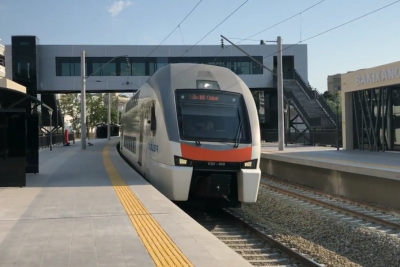 Bakı-Sumqayıt qatarları rekord sayda sərnişin daşıyıb 