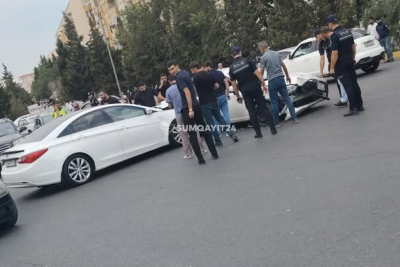 Sumqayıtda iki maşın TOQQUŞUB