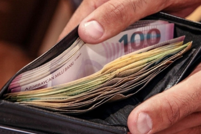 Azərbaycanda orta aylıq əməkhaqqı 10%-ə yaxın artıb
