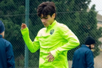 “Sumqayıt” və “Kəpəz”in futbolçuları ƏLBƏYAXA OLDULAR