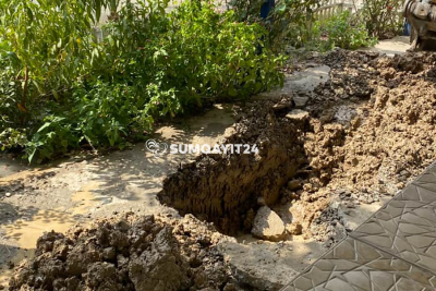 Sumqayıtda su kollektoru evə ciddi ZİYAN VURUR