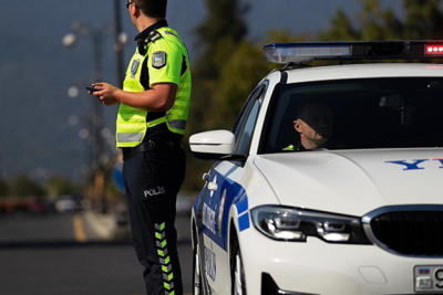 Polis piyadalara müraciət edib