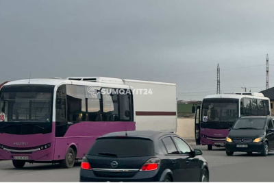 Sumqayıtda yolda qalan avtobuslar - narazı SƏRNİŞİNLƏR