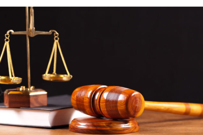 Cinayət törədən şəxs hansı halda təqsirsiz sayılır?