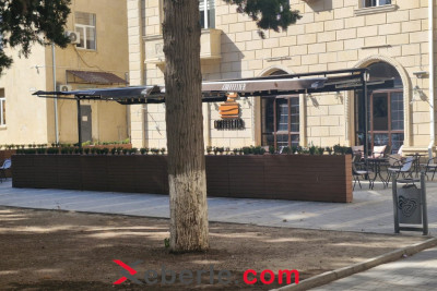 Sumqayıtın mərkəzində kafe səkini ZƏBT EDİB