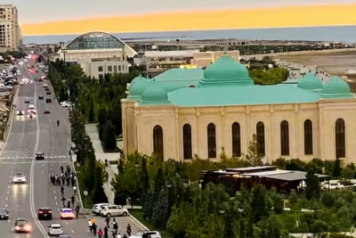 Külək və yağışda avtobus gözləmək – Sumqayıt sakinlərinin dərdi