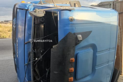 “Stansiya Sumqayıt”da maşın aşıb