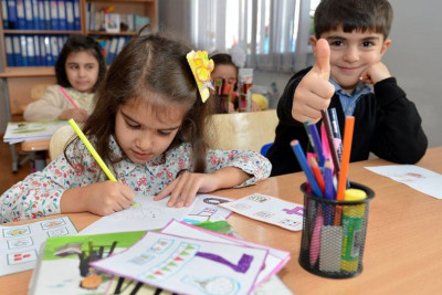 I sinfə qeydiyyata gecikən uşaqların qəbulu davam edir