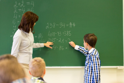 Bu gün, 5 oktyabr – Beynəlxalq Müəllimlər Günüdür.