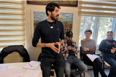 Sumqayıt Teatrında "Gəlinlərin savaşı" başlayır