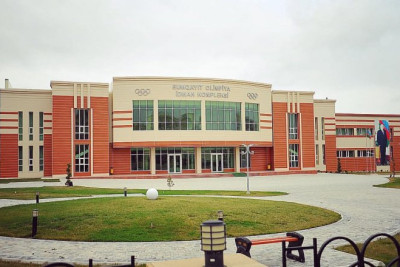 Sumqayıtlı döyüşçü doğma şəhərində KƏMƏR QAZANDI