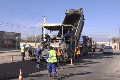 Sarayda sürücü avtobusu nəzarətçinin ÜZƏRİNƏ SÜRDÜ