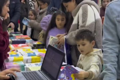 Kitabların sehrinə düşən Sumqayıt uşaqları