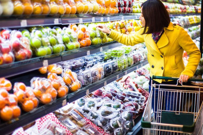 Əhalinin gəlirlərinin yarısı ərzaq məhsullarına xərclənir