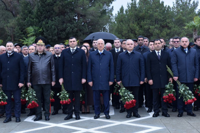 Sumqayıtda Ümummilli Liderin xatirəsi anılıb
