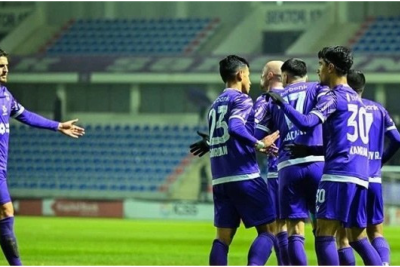 "Sumqayıt" "Neftçi" səfərinə hansı heyətlə çıxacaq?